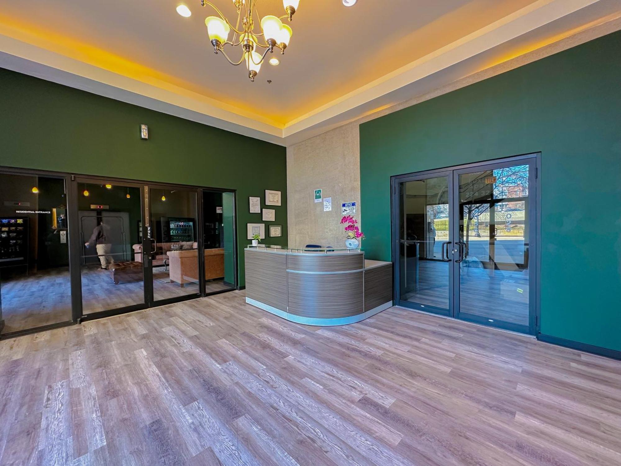 Mccormick Place 2Br Stylish Suite With Optional Parking And Gym For Up To 8 Guests Near Soldier Field And Grant Park Chicago Exterior photo